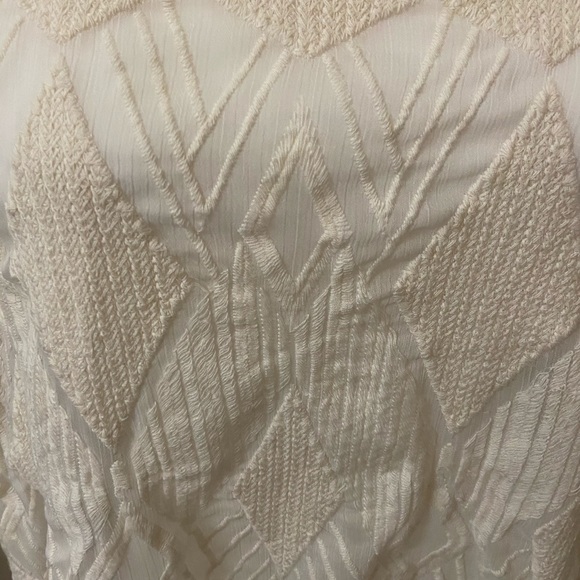 Off White Patterned Tank - Picture 2 of 3